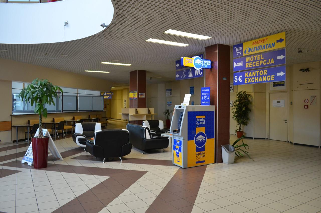 Centrum Olszyna Olszyna  エクステリア 写真