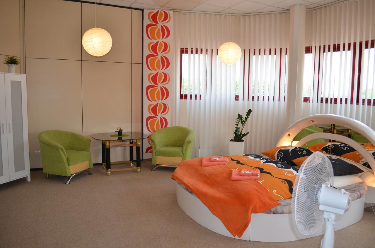 Centrum Olszyna Olszyna  エクステリア 写真